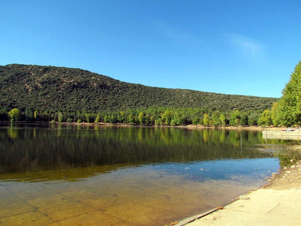 Dayet Aoua Lake